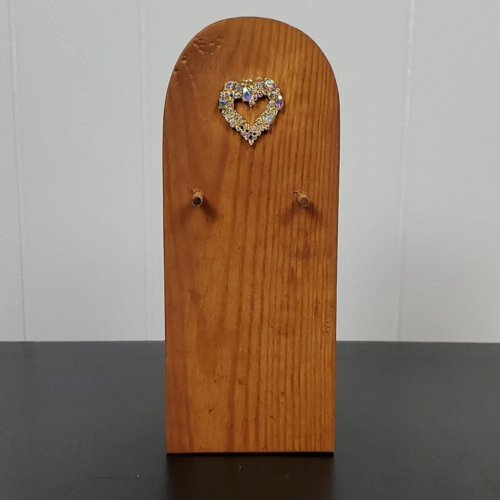Iridescent Rhinestone Metal Heart Wood Key/Stationary Holder